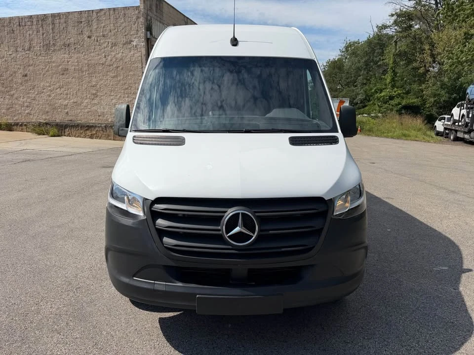2021 Mercedes-Benz VS30 Sprinter - Image 8 of 15