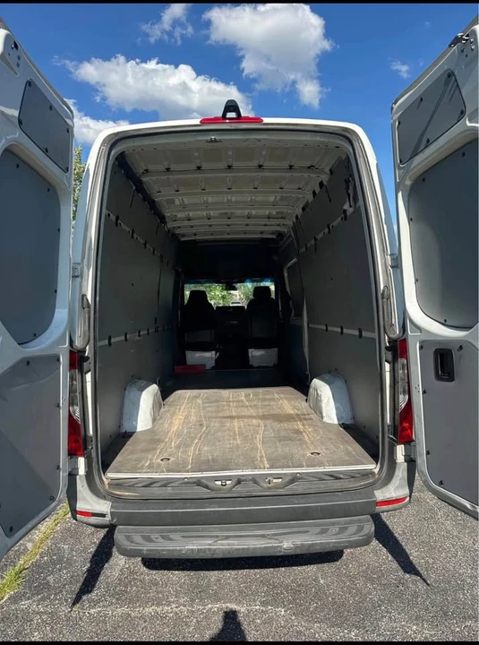 2021 Mercedes-Benz VS30 Sprinter - Image 7 of 10