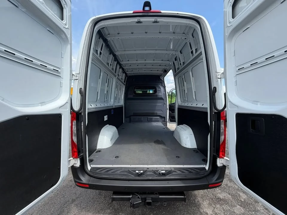 2021 Mercedes-Benz VS30 Sprinter - Image 8 of 14