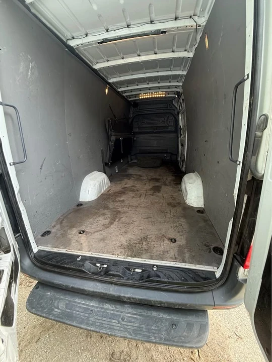 2021 Mercedes-Benz VS30 Sprinter - Image 6 of 7