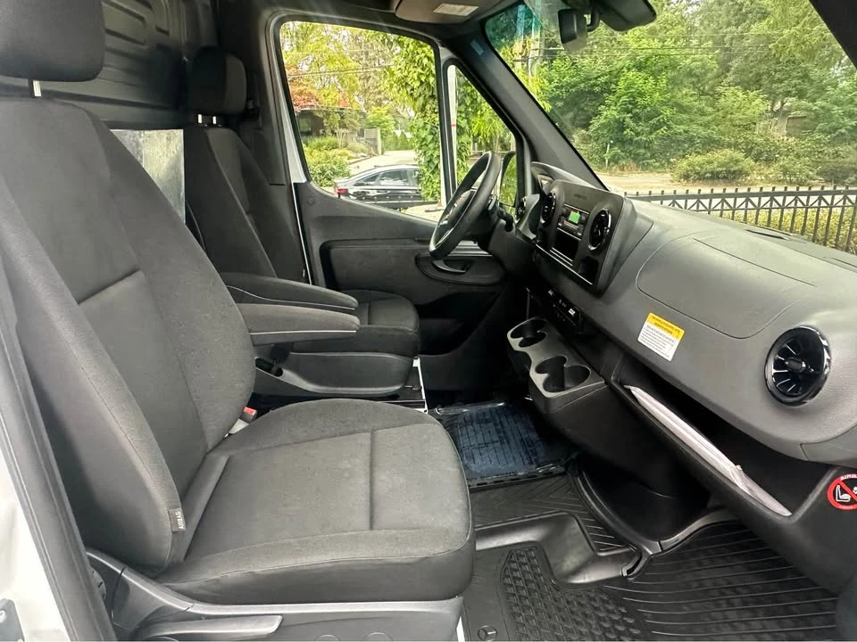 2021 Mercedes-Benz VS30 Sprinter - Image 15 of 16