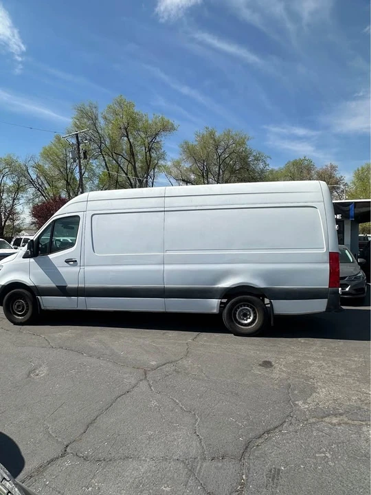 2021 Mercedes-Benz VS30 Sprinter - Image 7 of 16