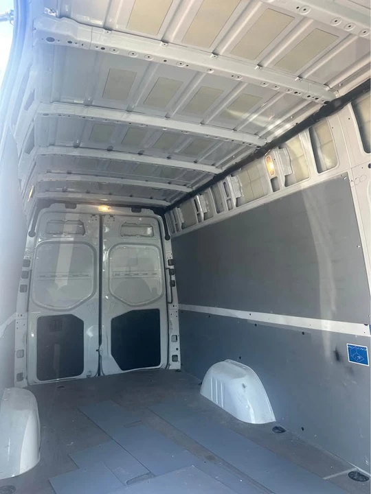 2021 Mercedes-Benz VS30 Sprinter - Image 15 of 16