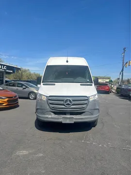 2021 Mercedes-Benz Sprinter 2500 Cargo