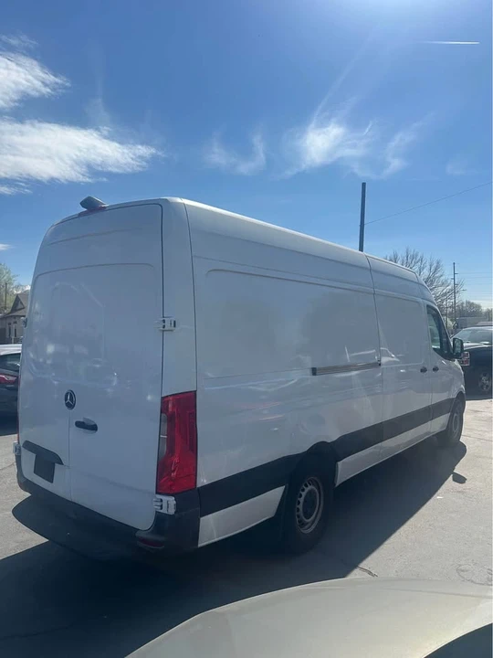 2021 Mercedes-Benz VS30 Sprinter - Image 4 of 16