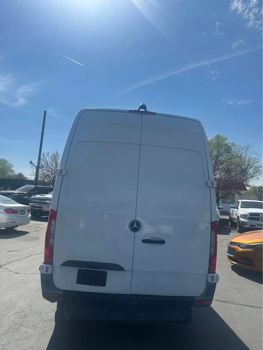 2021 Mercedes-Benz VS30 Sprinter - Image 5 of 16