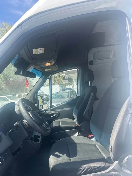 2021 Mercedes-Benz VS30 Sprinter - Image 12 of 16