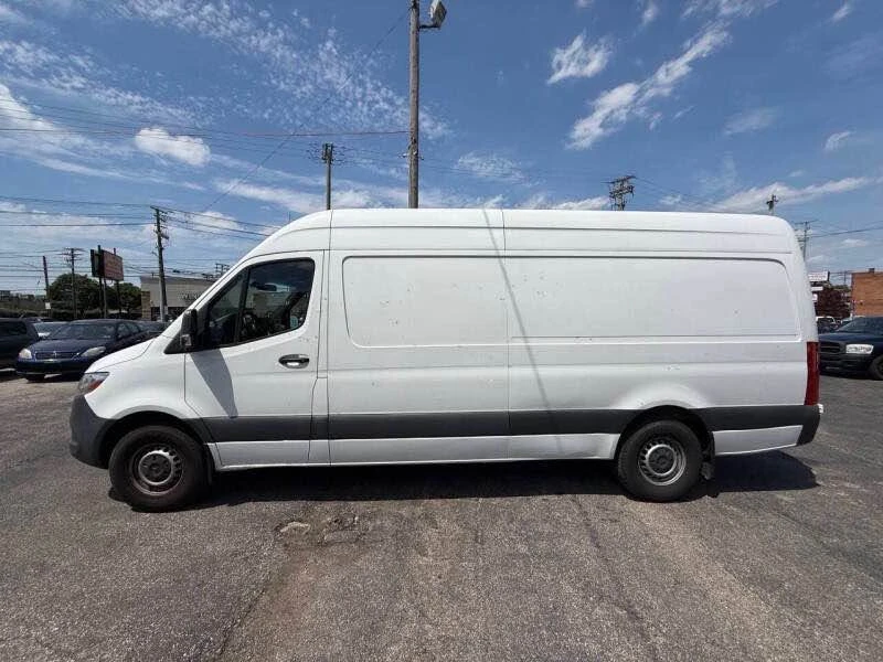 2021 Mercedes-Benz VS30 Sprinter - Image 7 of 12