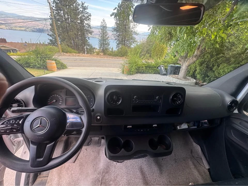 2021 Mercedes-Benz VS30 Sprinter - Image 6 of 6