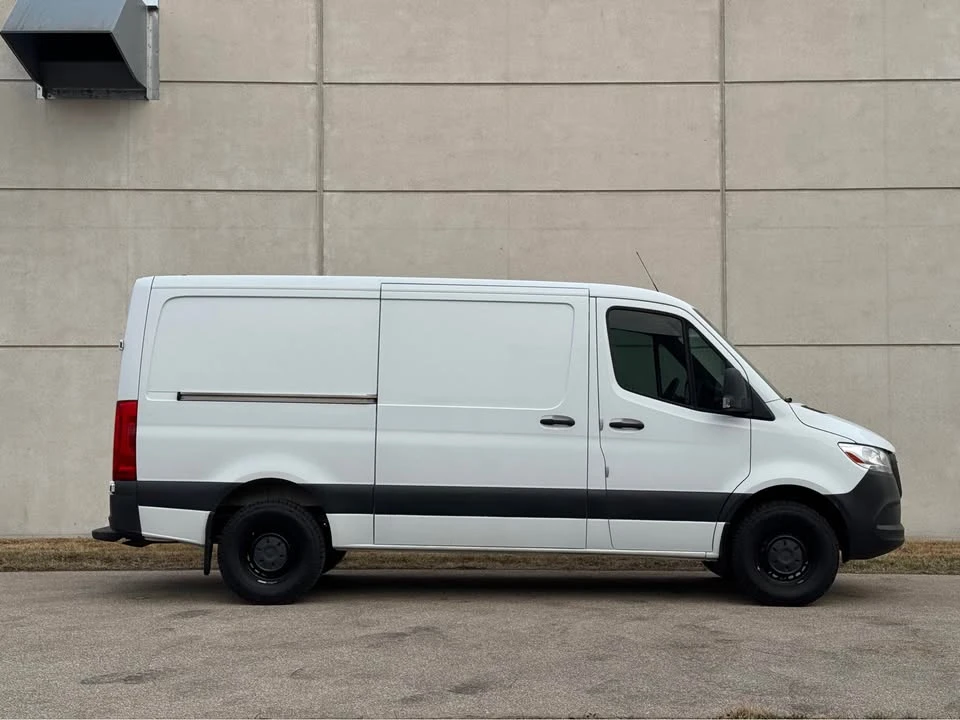 2021 Mercedes-Benz VS30 Sprinter - Image 5 of 15