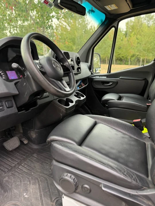 2021 Mercedes-Benz VS30 Sprinter - Image 10 of 12