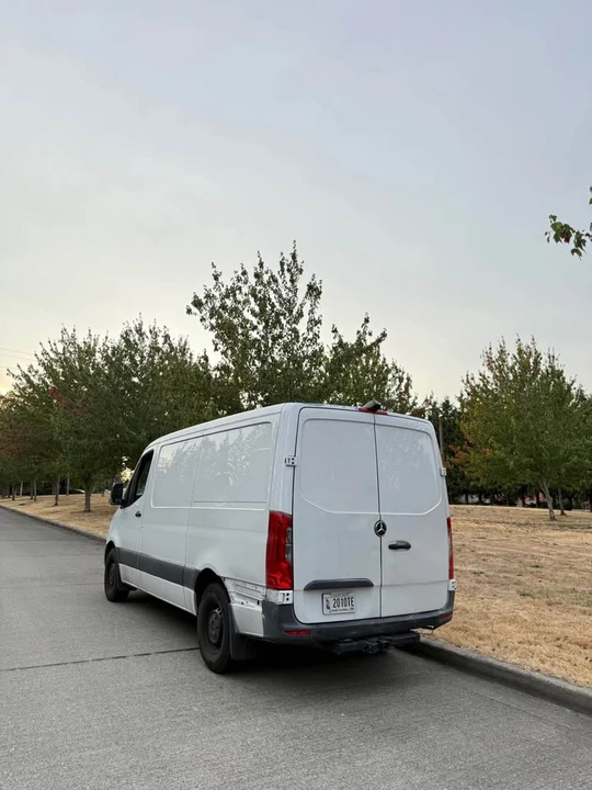 2021 Mercedes-Benz VS30 Sprinter - Image 4 of 12