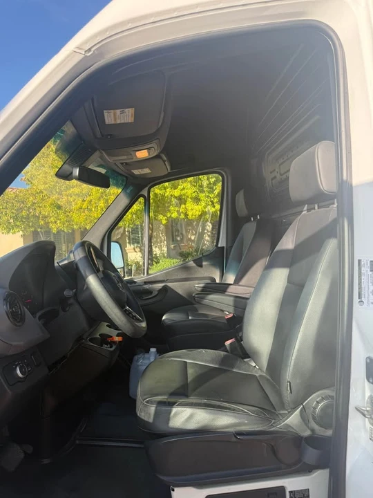 2021 Mercedes-Benz VS30 Sprinter - Image 7 of 11