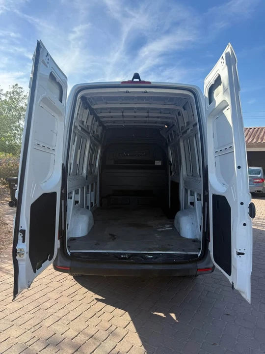 2021 Mercedes-Benz VS30 Sprinter - Image 5 of 11