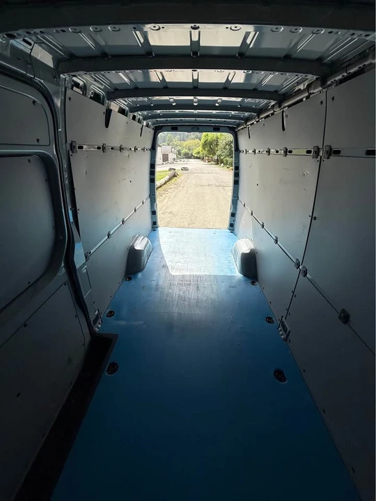 2021 Mercedes-Benz VS30 Sprinter - Image 18 of 20