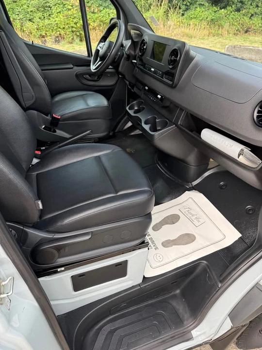 2021 Mercedes-Benz VS30 Sprinter - Image 5 of 20