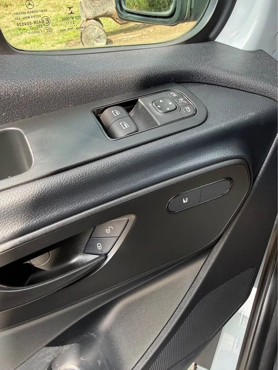 2021 Mercedes-Benz VS30 Sprinter - Image 10 of 20