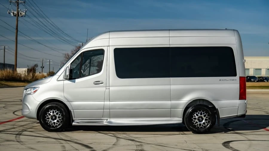 2021 Mercedes-Benz VS30 Sprinter - Image 5 of 15