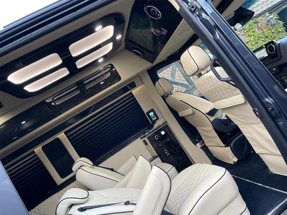 2021 Mercedes-Benz VS30 Sprinter - Image 7 of 12