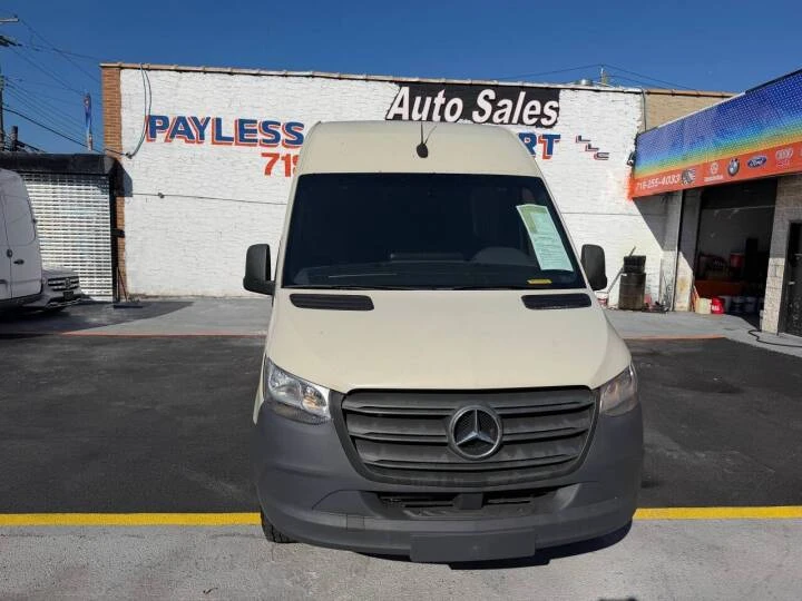 2021 Mercedes-Benz VS30 Sprinter - Image 2 of 8