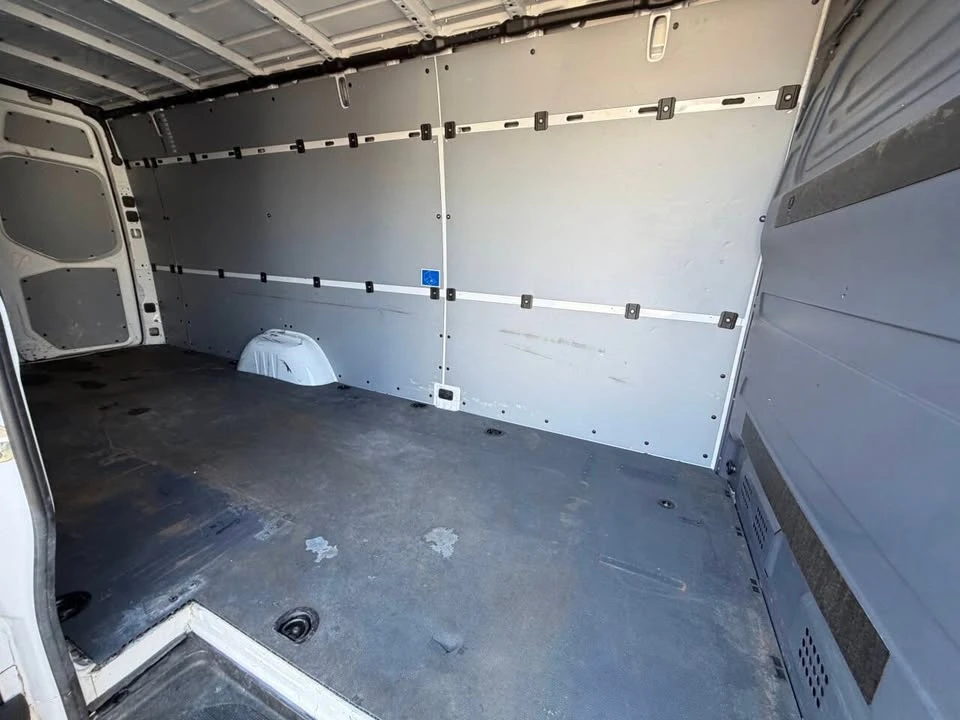 2021 Mercedes-Benz VS30 Sprinter - Image 8 of 9