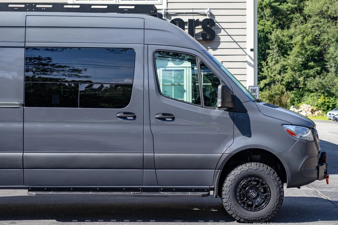 2021 Mercedes-Benz VS30 Sprinter - Image 10 of 31