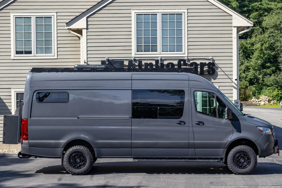2021 Mercedes-Benz VS30 Sprinter - Image 8 of 31