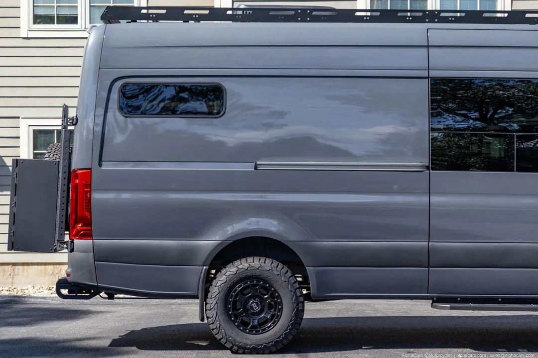 2021 Mercedes-Benz VS30 Sprinter - Image 9 of 31