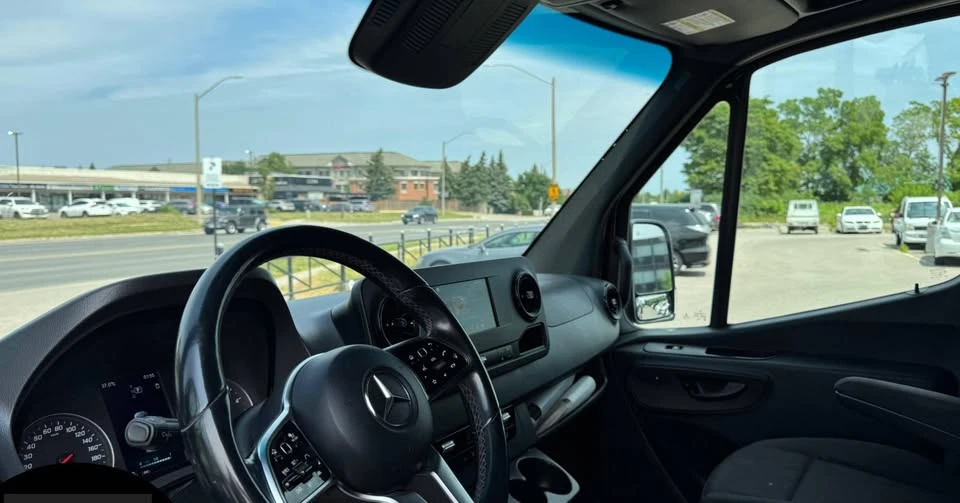 2021 Mercedes-Benz VS30 Sprinter - Image 9 of 11