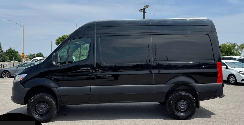 2021 Mercedes-Benz VS30 Sprinter - Image 3 of 11