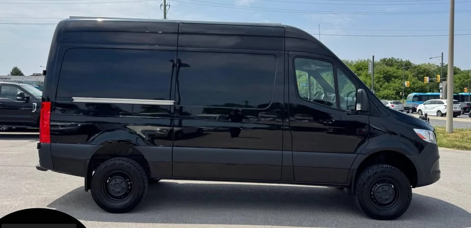 2021 Mercedes-Benz VS30 Sprinter - Image 4 of 11