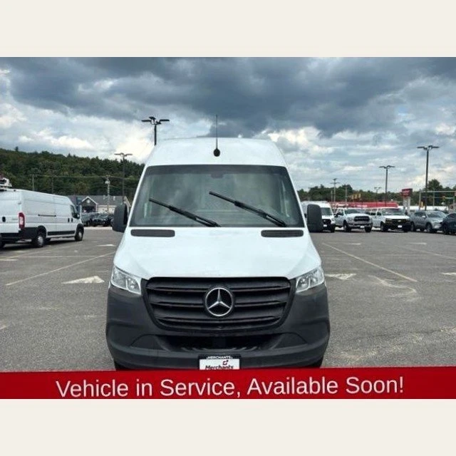 2021 Mercedes-Benz VS30 Sprinter - Image 2 of 10