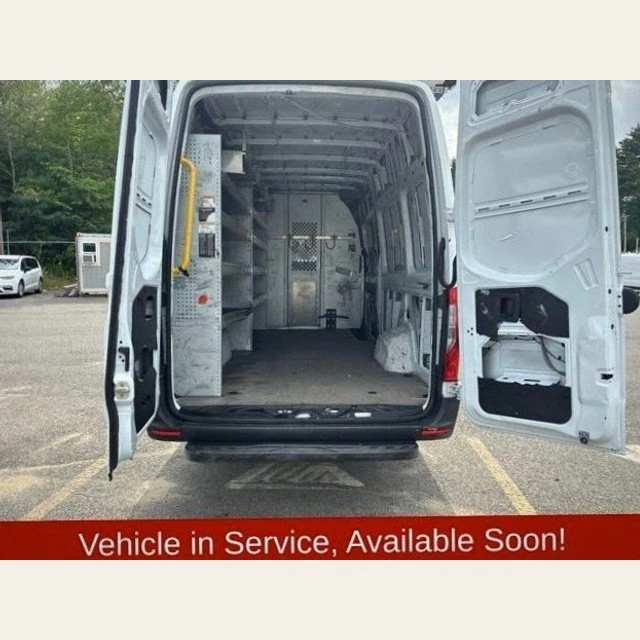 2021 Mercedes-Benz VS30 Sprinter - Image 8 of 10