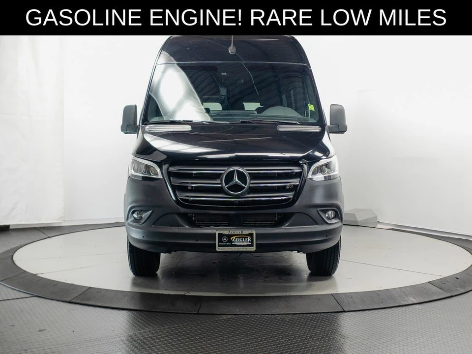 2021 Mercedes-Benz VS30 Sprinter - Image 2 of 31