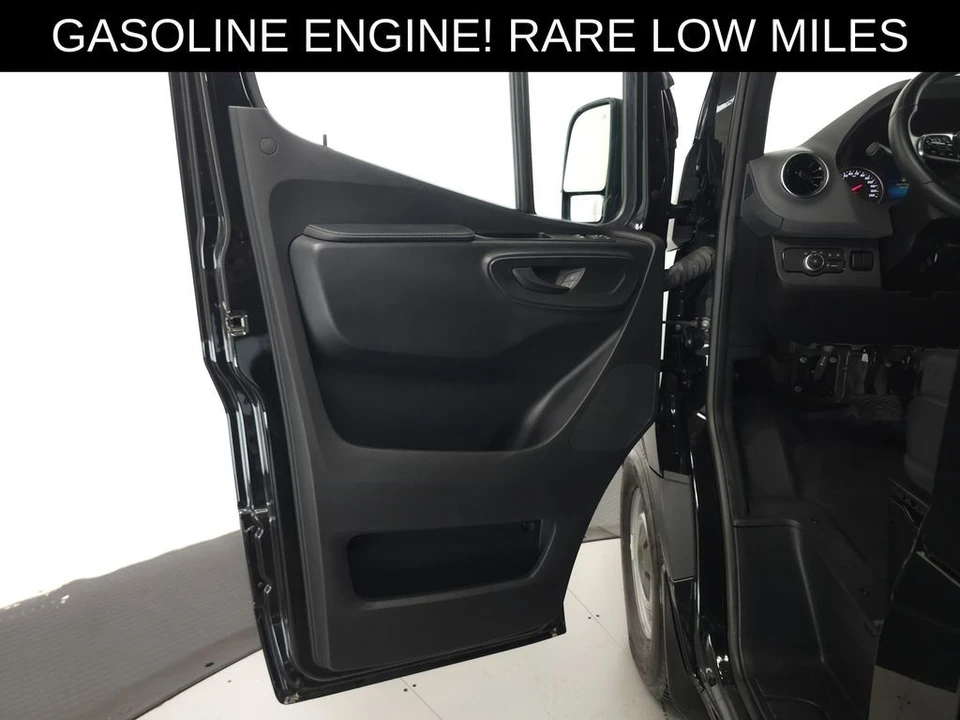 2021 Mercedes-Benz VS30 Sprinter - Image 5 of 31