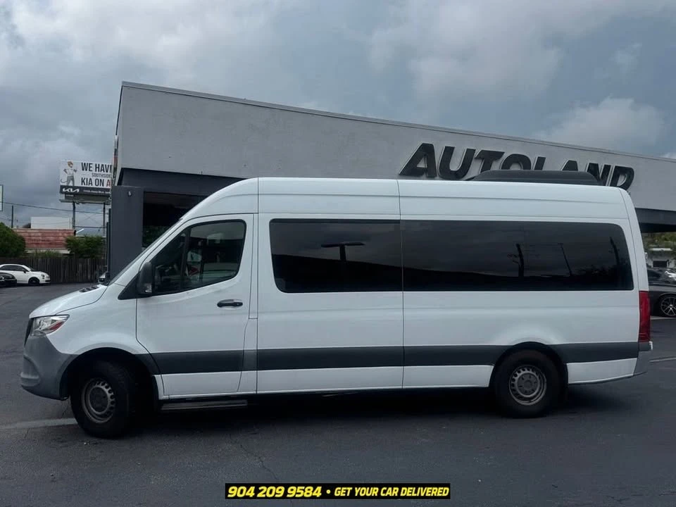 2021 Mercedes-Benz VS30 Sprinter - Image 3 of 20