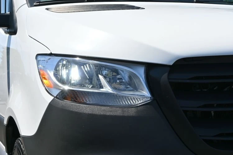 2021 Mercedes-Benz VS30 Sprinter - Image 9 of 17