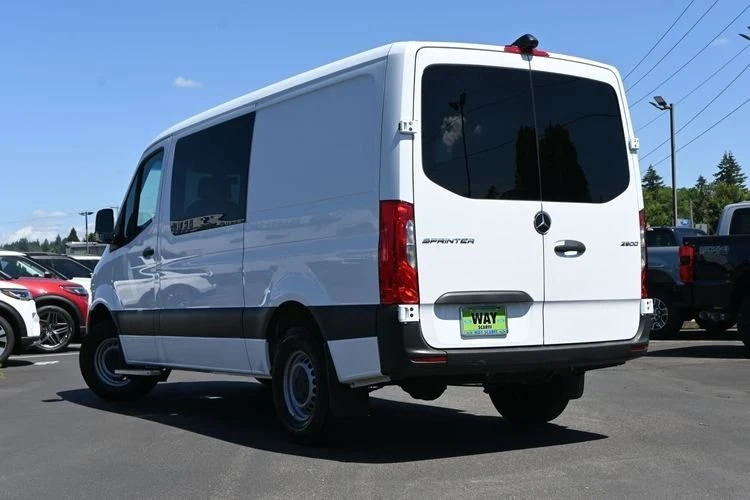 2021 Mercedes-Benz VS30 Sprinter - Image 2 of 17