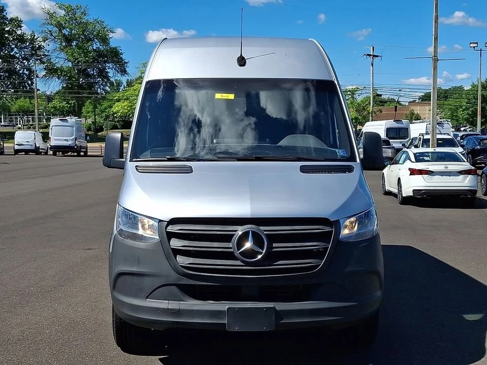 2021 Mercedes-Benz VS30 Sprinter - Image 2 of 20
