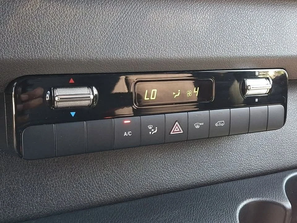 2021 Mercedes-Benz VS30 Sprinter - Image 15 of 20