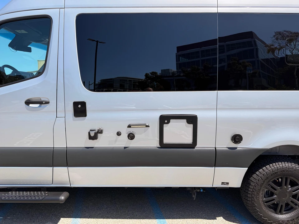 2021 Mercedes-Benz VS30 Sprinter - Image 17 of 31