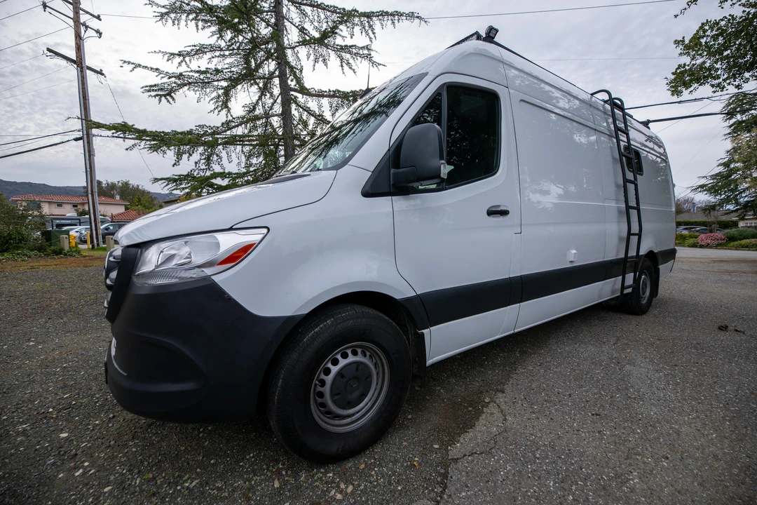 2021 Mercedes-Benz VS30 Sprinter - Image 9 of 31