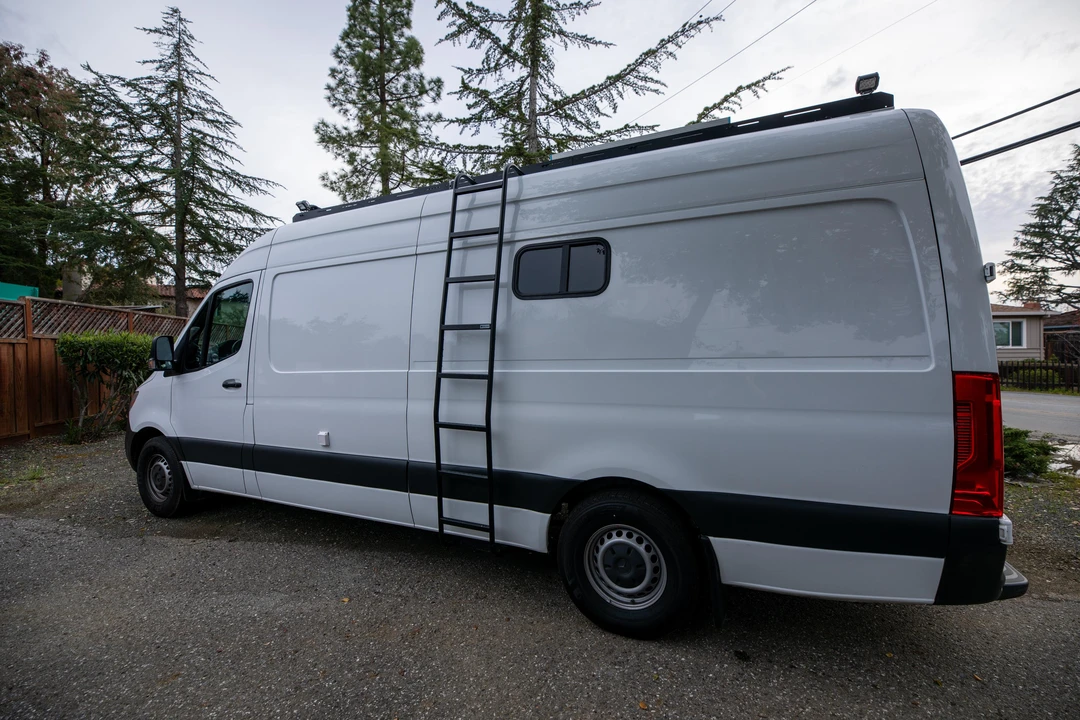 2021 Mercedes-Benz VS30 Sprinter - Image 16 of 31