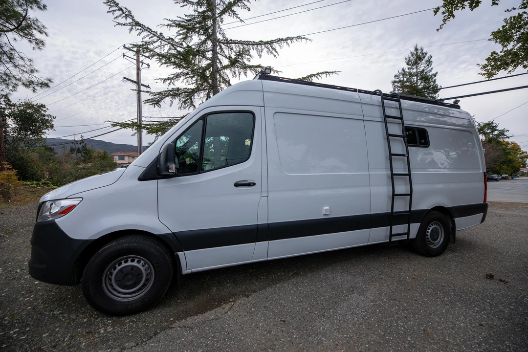 2021 Mercedes-Benz VS30 Sprinter - Image 10 of 31