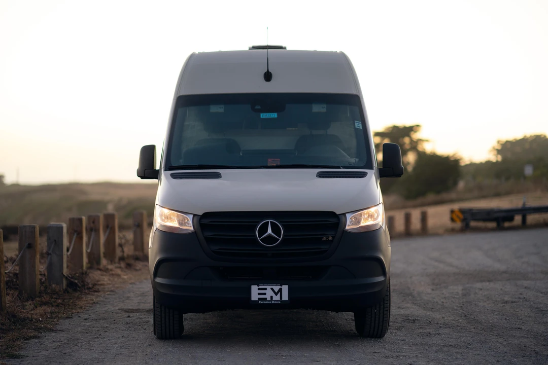 2021 Mercedes-Benz VS30 Sprinter - Image 8 of 31