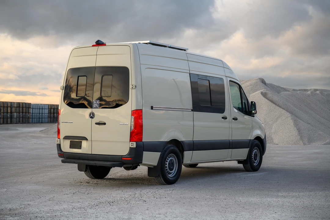2021 Mercedes-Benz VS30 Sprinter - Image 25 of 31