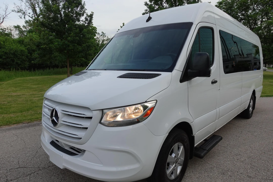 2021 Mercedes-Benz VS30 Sprinter - Image 8 of 31