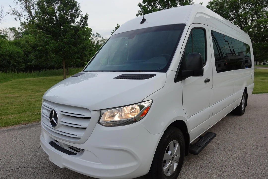 2021 Mercedes-Benz VS30 Sprinter - Image 9 of 31