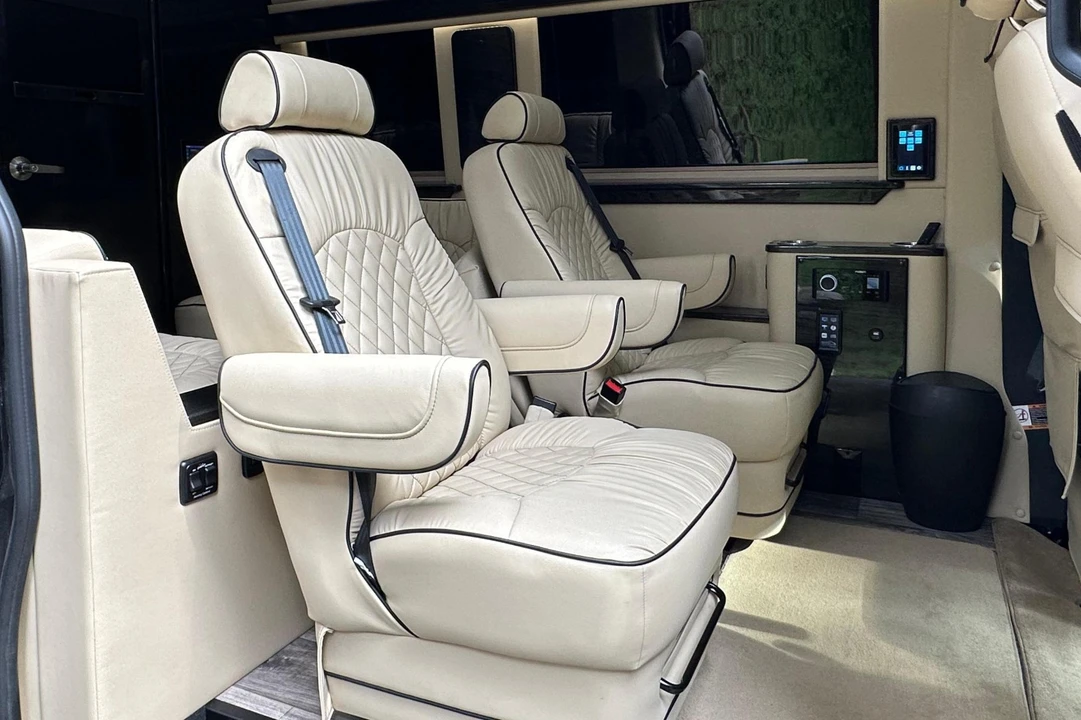 2021 Mercedes-Benz VS30 Sprinter - Image 8 of 21