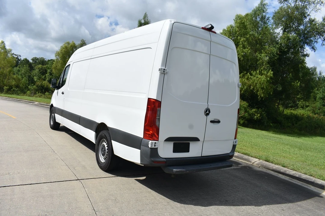 2021 Mercedes-Benz VS30 Sprinter - Image 4 of 12